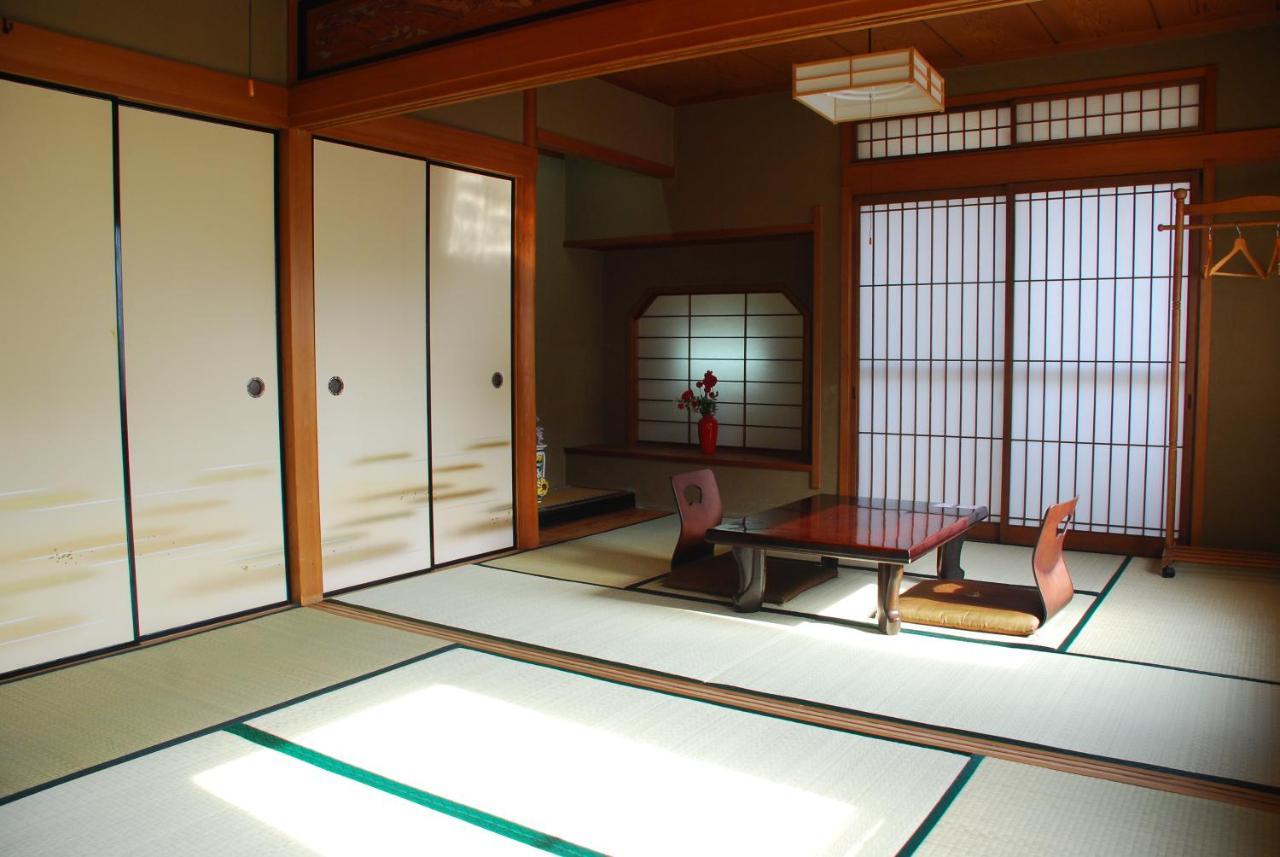 Tiny Guesthouse Umekoji 梅小路 Kyoto Bagian luar foto