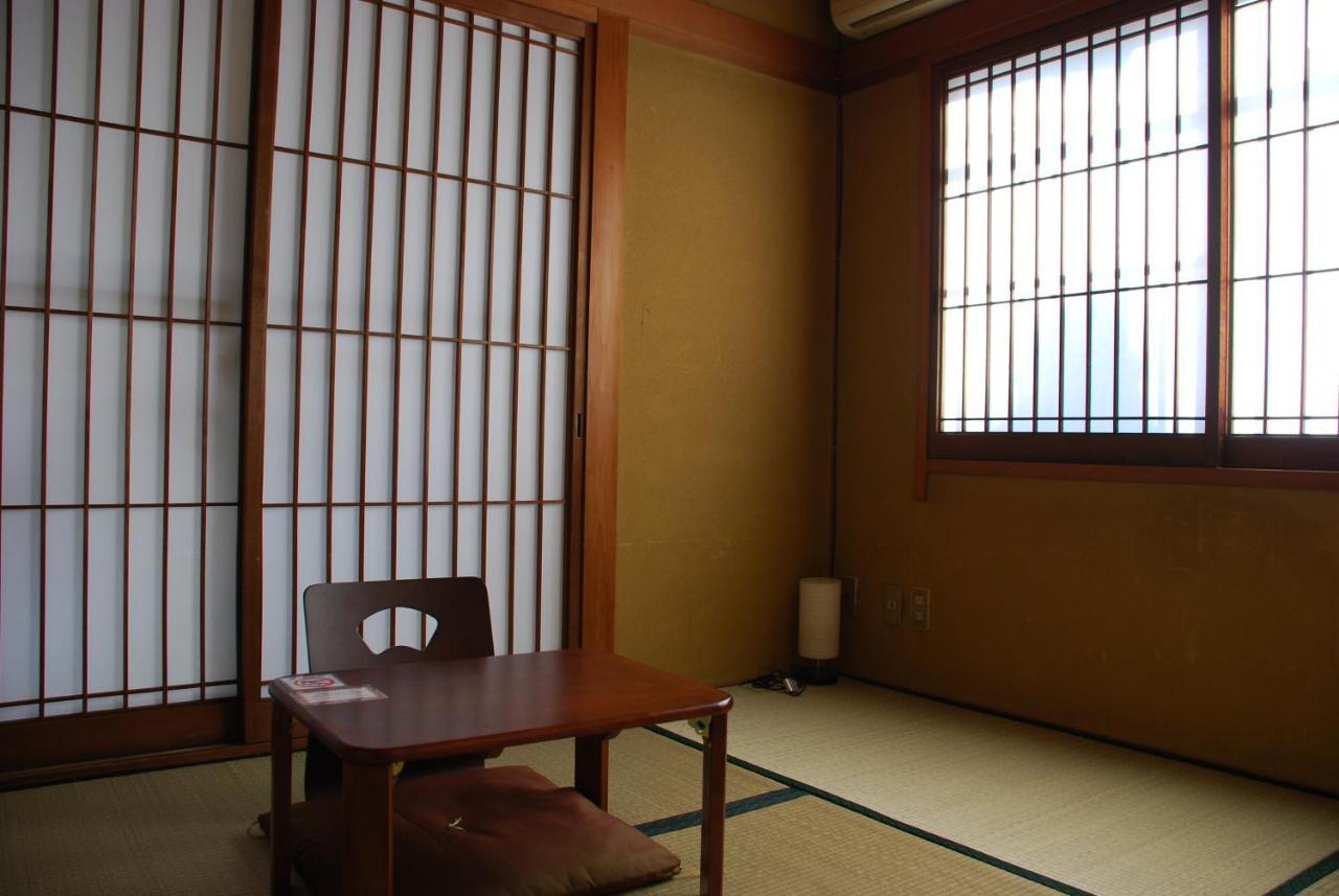 Tiny Guesthouse Umekoji 梅小路 Kyoto Bagian luar foto