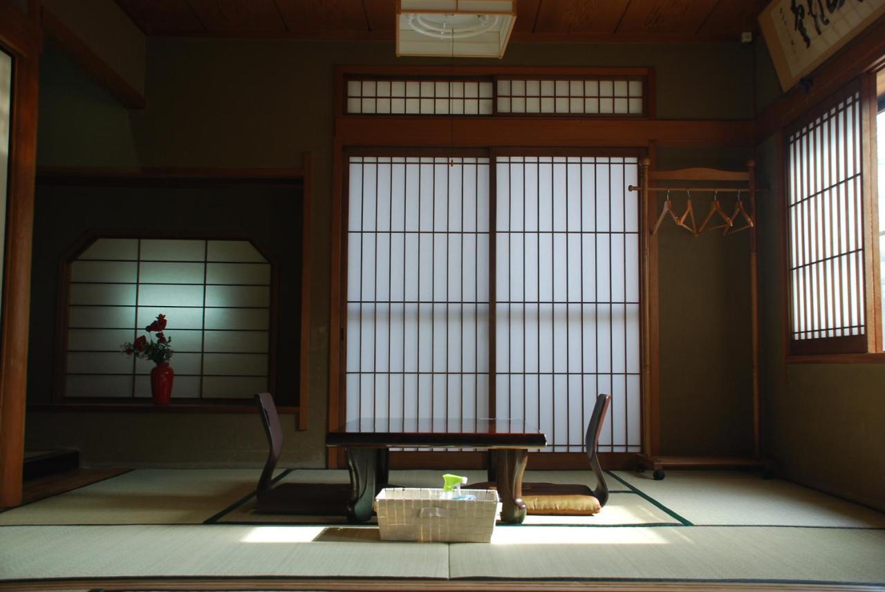 Tiny Guesthouse Umekoji 梅小路 Kyoto Bagian luar foto